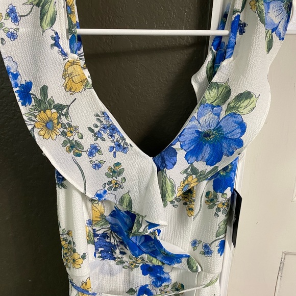 Royal Blue & White Summer dress! 
Beautiful bright colors.
Never worn w tags - Picture 4 of 10